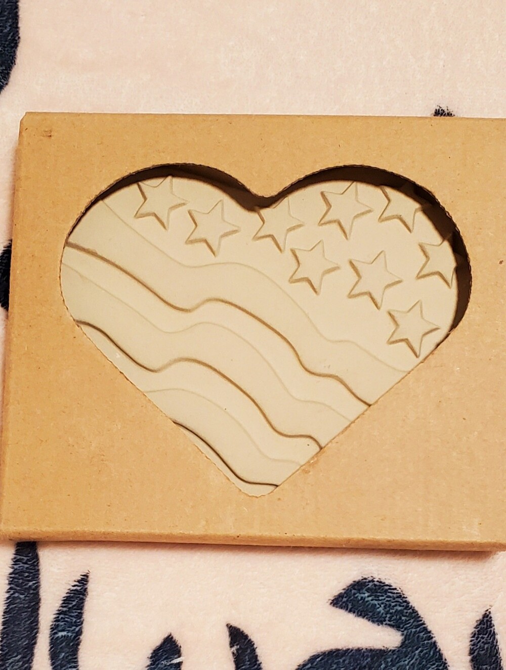 Pampered Chef Patriotic Heart Stoneware Mold. Made In USA